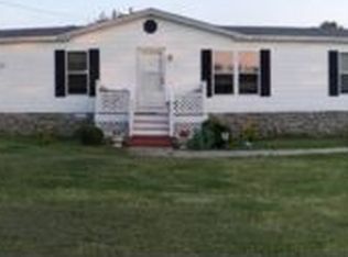 4446 Baggett Hollow Rd, Cunningham, TN 37052