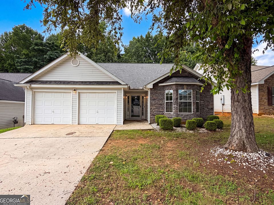 1st image of 55 Lassiter Dr