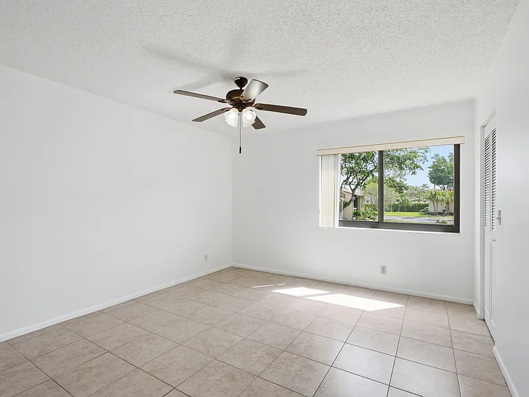 518 Shady Pine Way #B2 — Photo 12