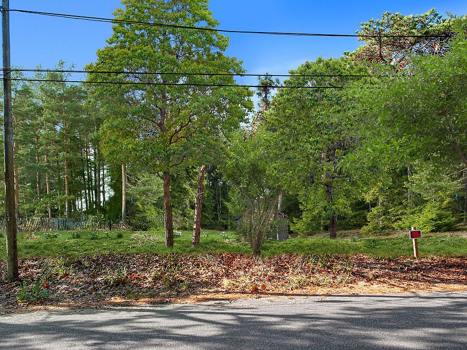 1st image of 69 Mulford Ave
