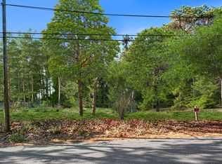 69 Mulford Ave, East Hampton, NY 11937