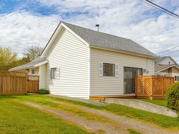 8138 Edmund St, North Cowichan, BC V0R 1R0