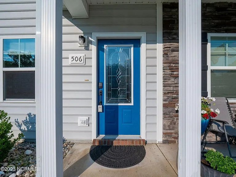 506 Justice Farm Dr — Photo 2