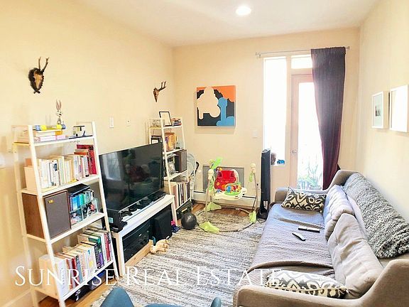 2nd image of 1095 Bedford Ave APT 6