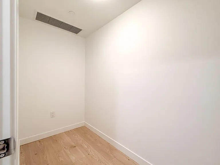 1680 E 12th Ave #204 — Photo 26