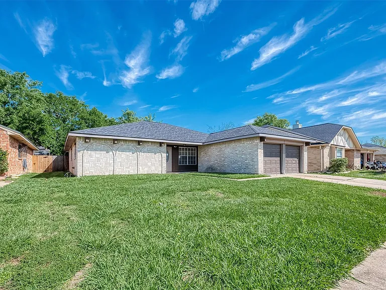 19510 Westhaven Dr — Photo 2