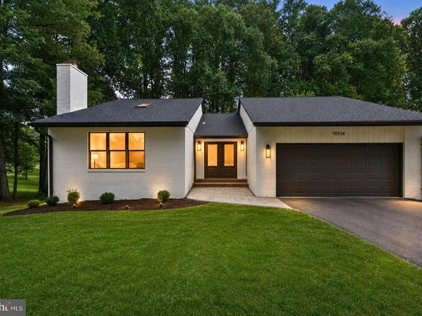 10514 Brevity Dr, Great Falls, VA 22066
