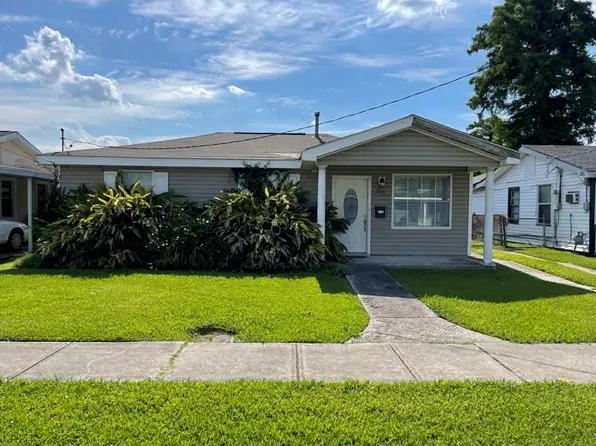26 Mason Ave, Gretna, LA 70053