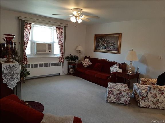 3rd image of 846 N Broadway APT 2E