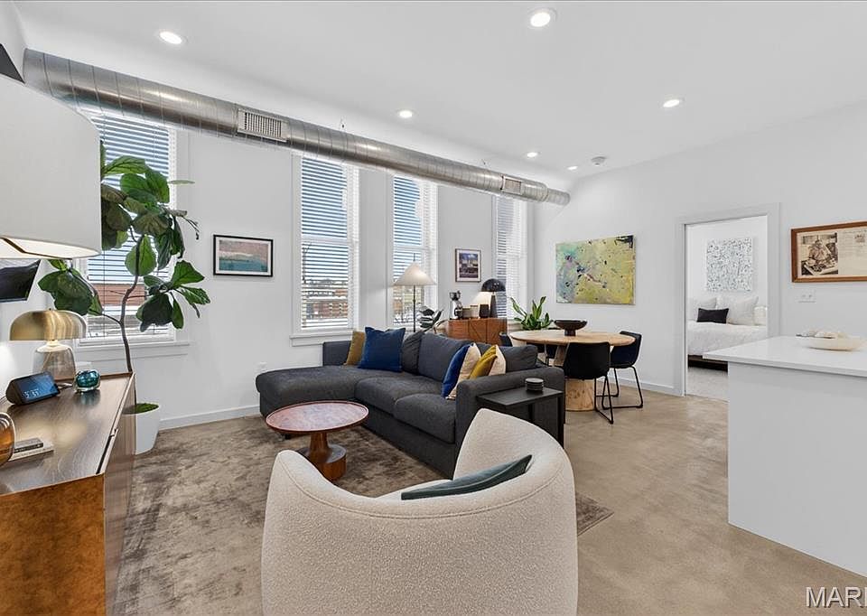 1st image of 3842 Olive St #2