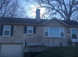 302 Zandale Dr, Lexington, KY 40503