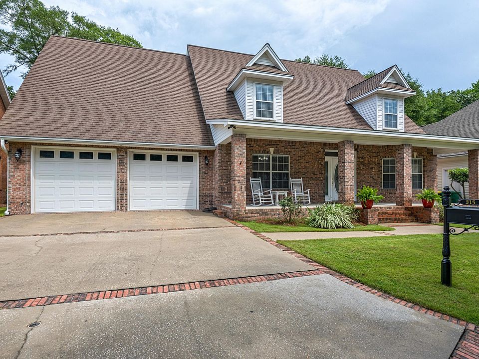 1st image of 315 Grand Oaks Dr