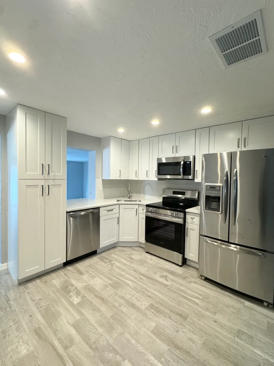 Renovated Kitchen - 3983 Coleridge Pl