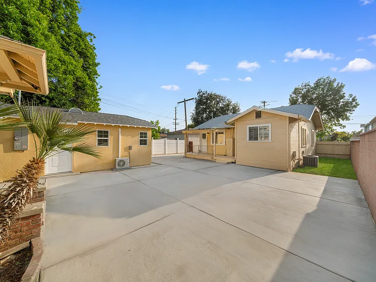 2014 S Marguerita Ave — Photo 18
