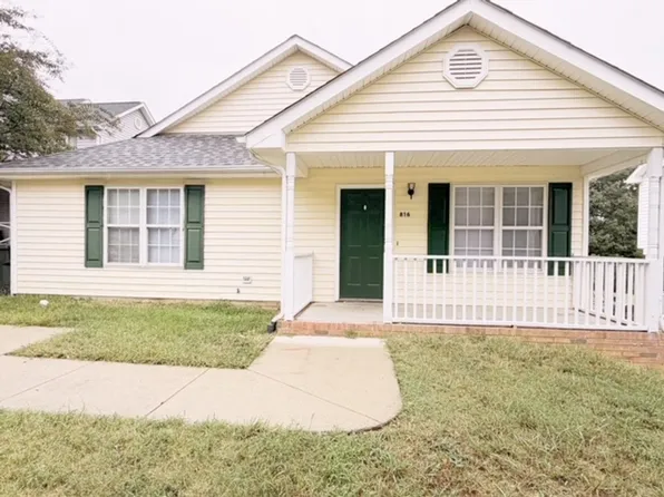 816 Elkhart Dr, Raleigh, NC 27610