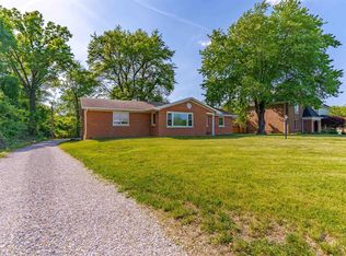 5400 Weaver Rd, Evansville, IN 47711