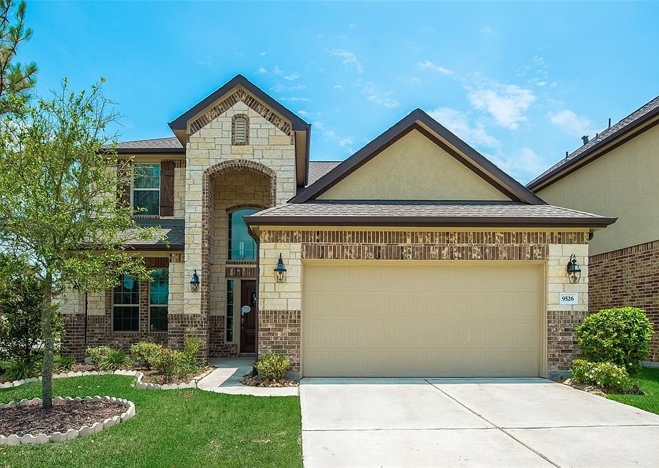 1st image of 9526 Briscoe Bend Ln