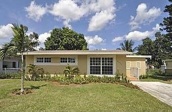 2nd image of 4011 NW 190th St