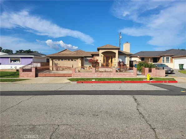11803 Casimir Ave, Hawthorne, CA 90250