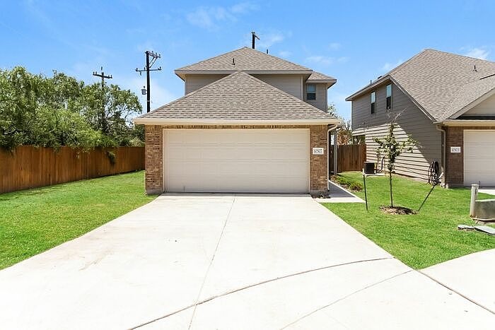 1st image of 10507 Clearwater Way