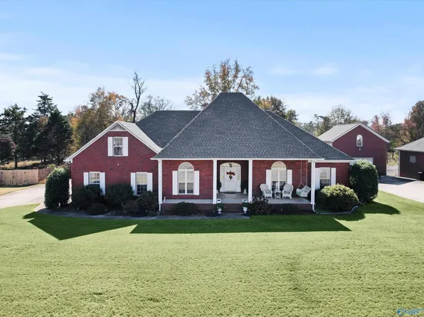 27810 Kim Dr, Harvest, AL 35749