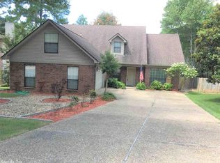 6 Shepard Ct, Little Rock, AR 72223