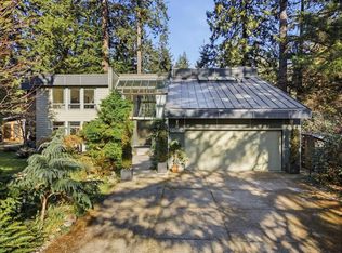 1260 Seymour Blvd, North Vancouver, BC