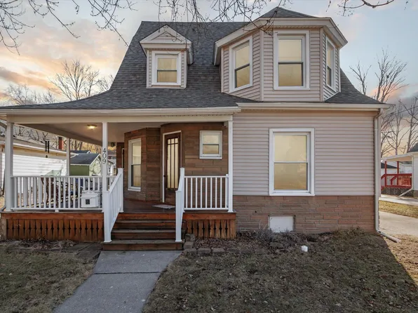 409 Garfield St, Chelsea, MI 48118