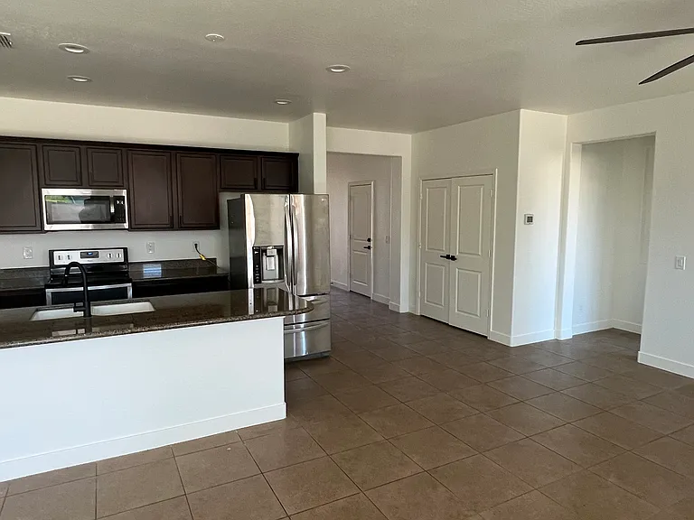 22462 E Camina Plata — Photo 5