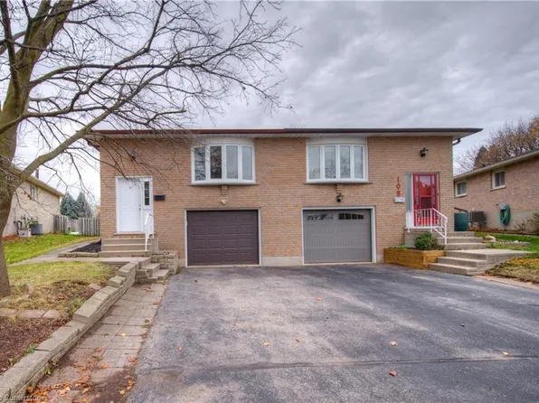 110 Uxbridge Cres, Kitchener, ON N2E 2P8