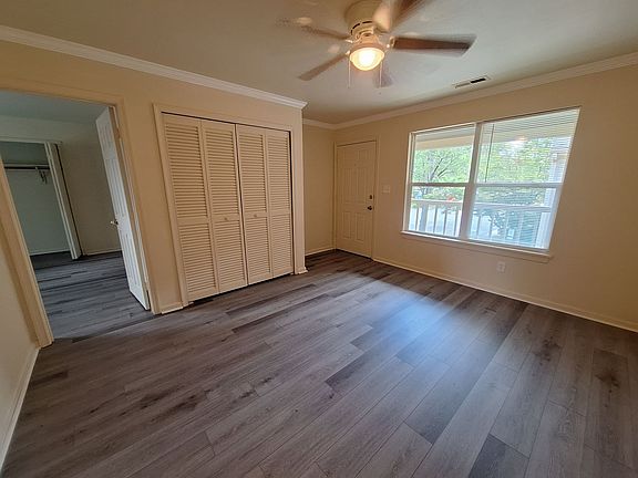 2nd image of 752 McGuire Pl #14