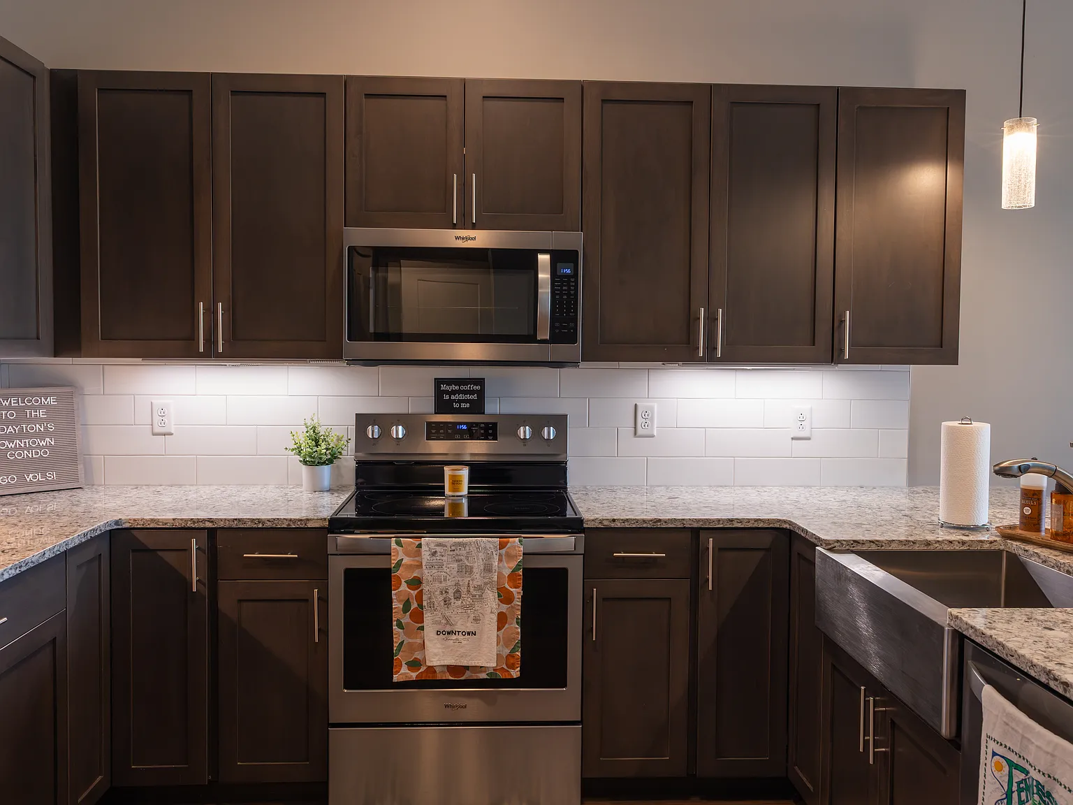 1 bed, 1.5 bath, 1085 sqft, $3,000 — Photo 4