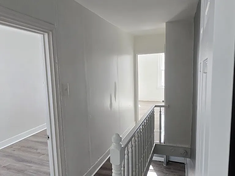 3513 Dillman St — Photo 9