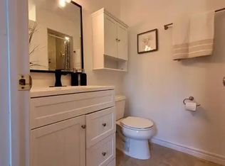 74 A Coxwell Ave #1A, Toronto, ON M4L3A7