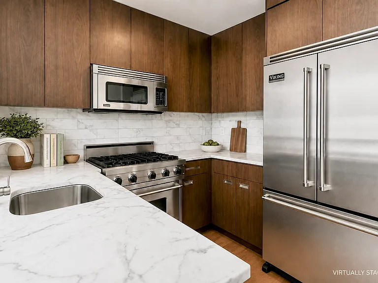 1 Avenue B #5D — Photo 2