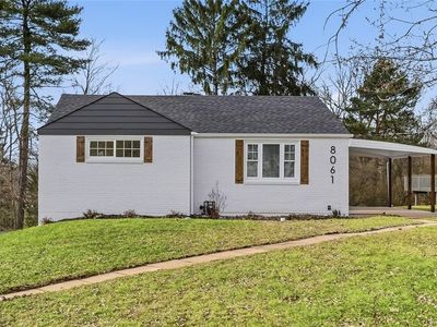 8061 Lindisfarne Dr, Pittsburgh, PA, 15237