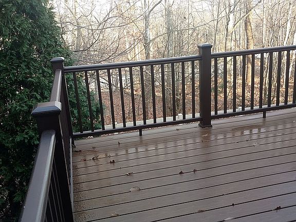 no Stain no maintenance