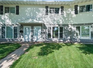 22 Westfield Cir, Minot, ND 58701