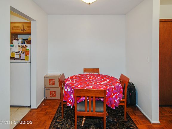 4th image of 1013 Des Plaines Ave APT 302