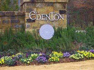 1559 Portobello Rd, Birmingham, AL 35242