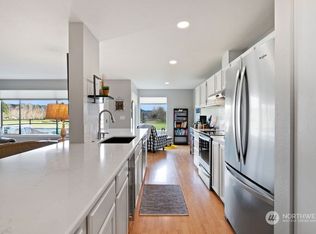 101 Pine Ave APT 102, Snohomish, WA 98290