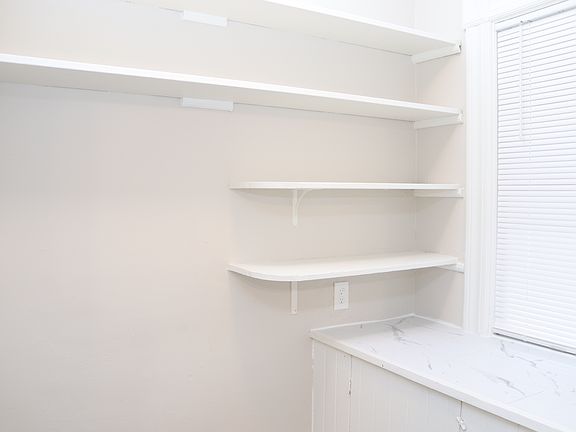 3rd image of 257 Main St #3R