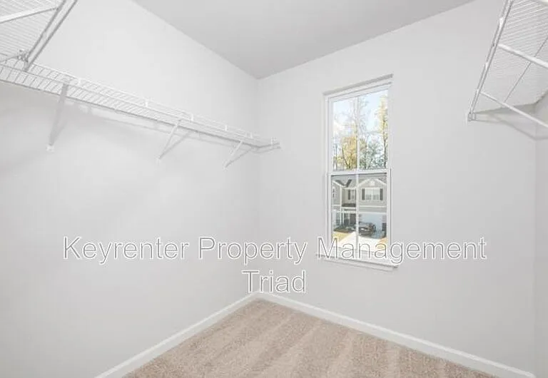 1122 Banworth Ct — Photo 19