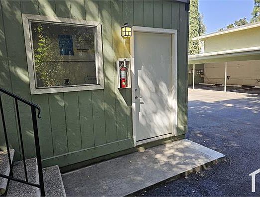 3rd image of 218 W Olive Ave APT 6