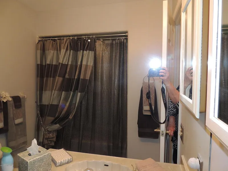 Thumbnail 17