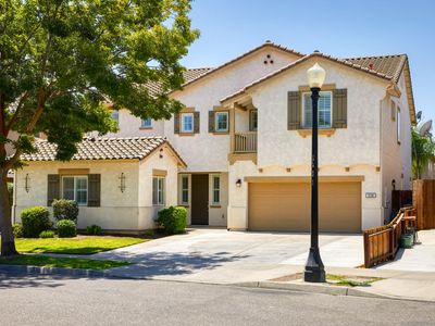 538 Messara Ct, Oakdale, CA, 95361