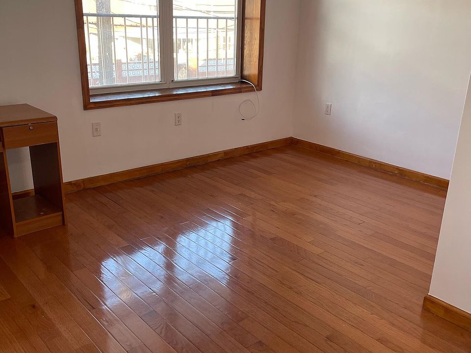 2nd image of 1510 Bath Ave