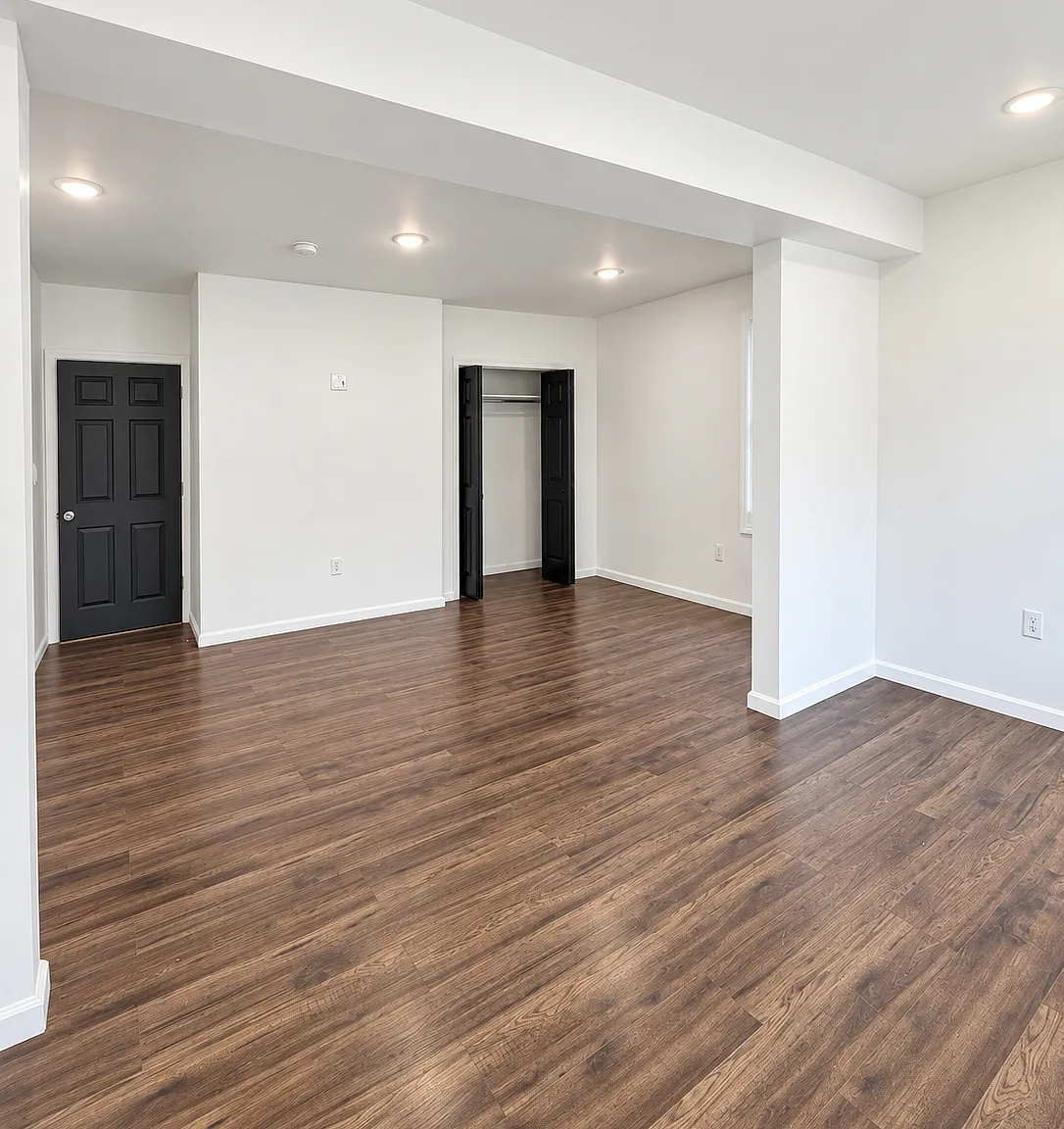 3 bed, $2,660 — Photo 4