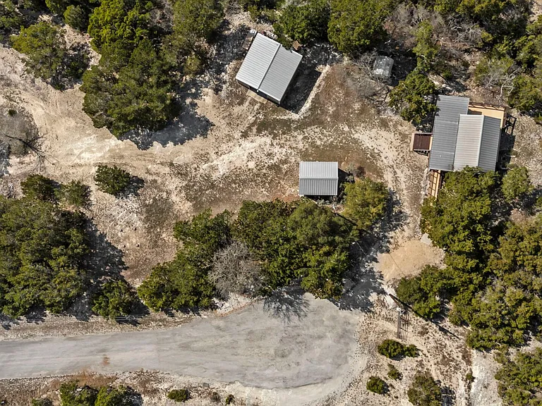 1597 Pipe Springs Dr — Photo 37