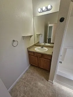 1655 Wendy Ln #1 — Photo 8